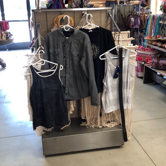 O'Neill Other - O’Neil Coat + 5 surfer 🏄 item fun pack (box 10)